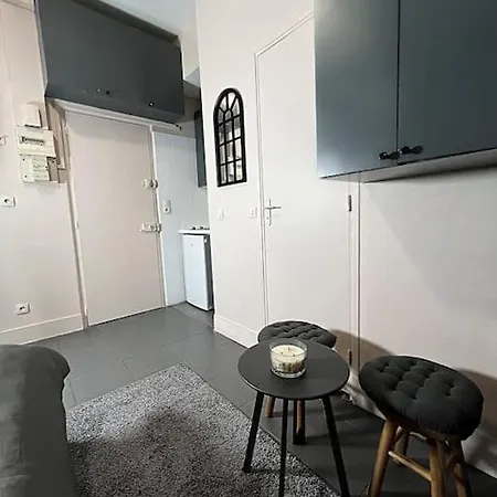 Nuit D'amour Apartmán Ermont
